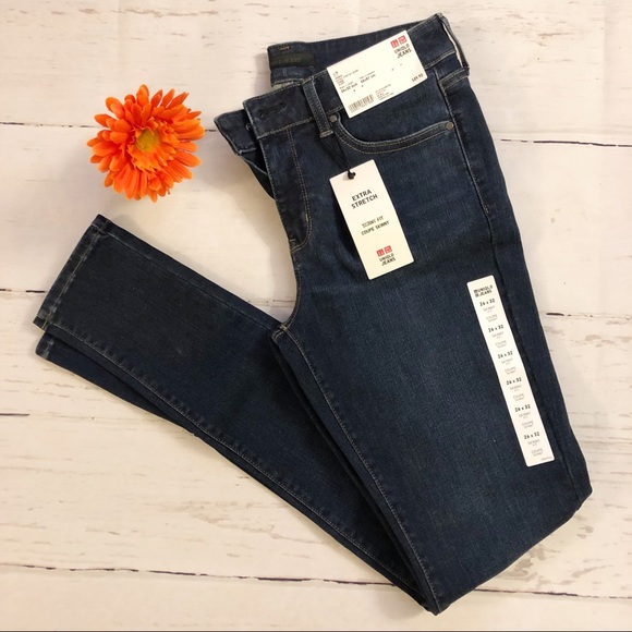 ⭐️ 2/$25 ⭐️ UNIQLO extra stretch skinny fit jeans - Picture 1 of 3